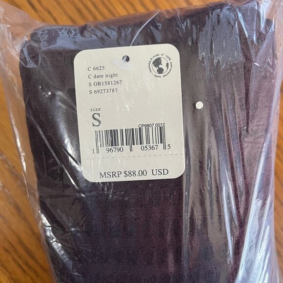 NWT FREE PEOPLE Juicy Long Sleeve Waffle Knit Sweater in Color Date Night Size S - Picture 6 of 7